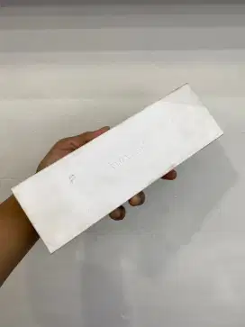 Apple Watch S9 41 MM New Starlight