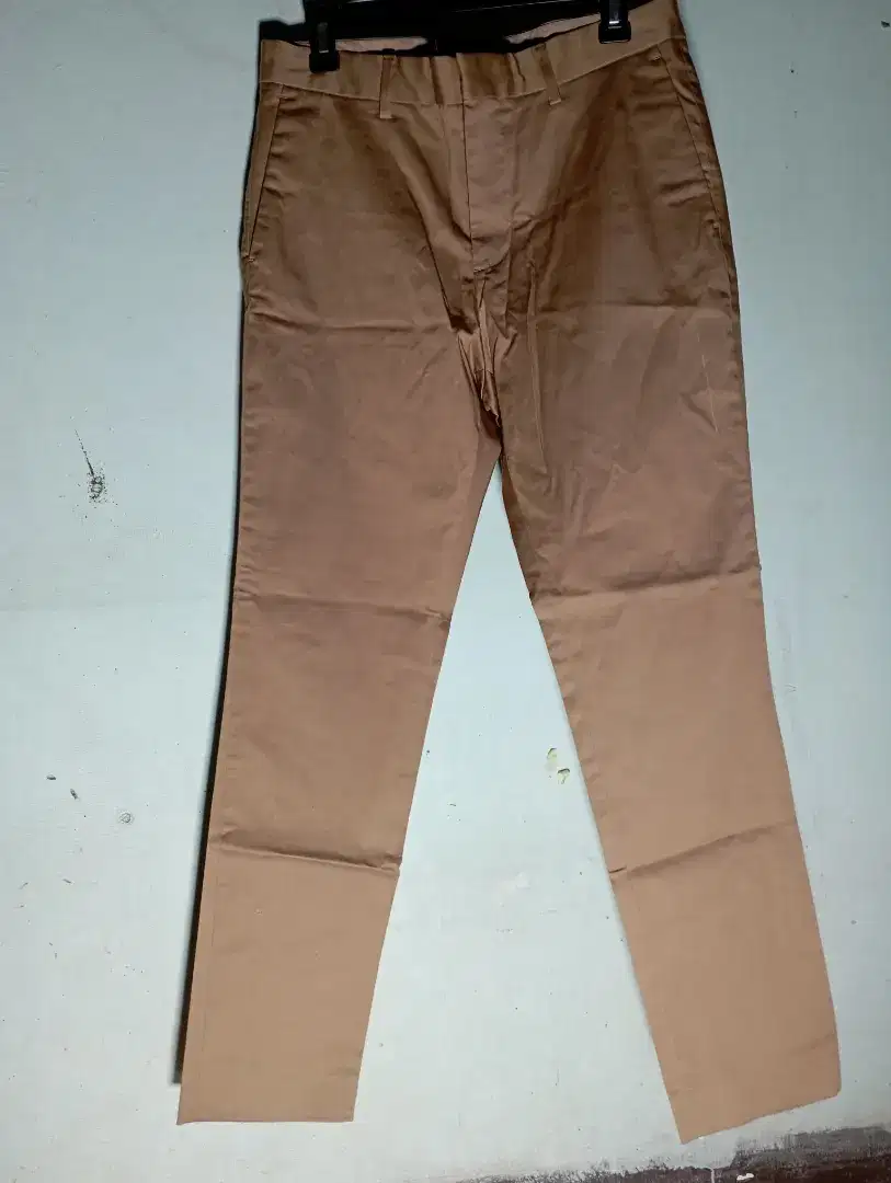 h n m size 30, LP: 41cm, kondisi baru,jual 100k