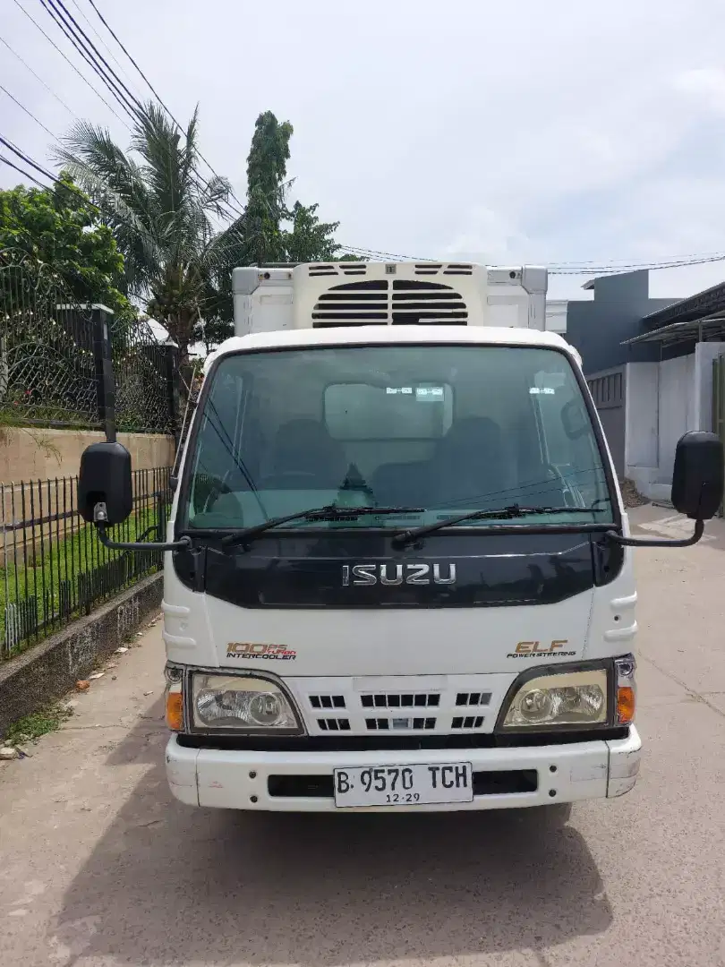 Isuzu Elf NHR 55 engkel box freezer tahun 2014 pendingin aktif beku-20