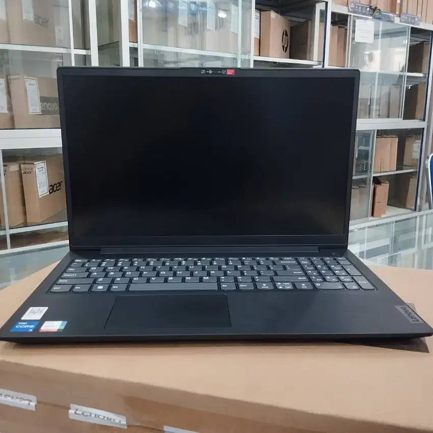 PROMO Laptop Lenovo V15 G3 i5 gen 12 RAM 16GB SSD 1TB Intel IrisXe New