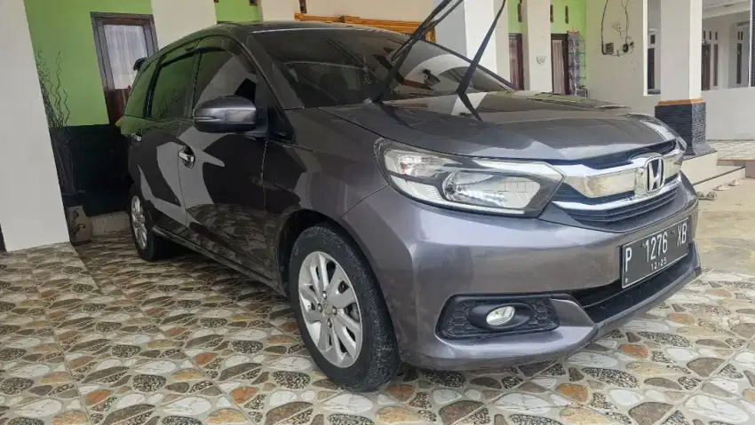 Honda Mobilio E AT