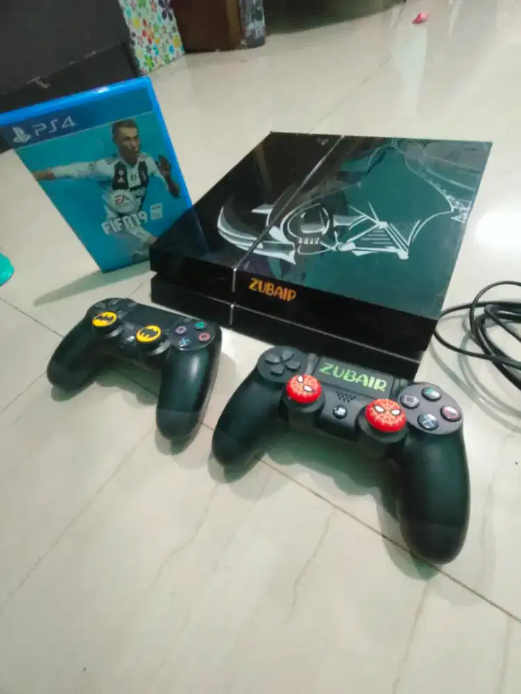 Di jual PS 4 Slim 1 TB Ori limited edition