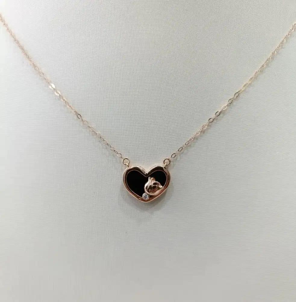 Kalung Love Mata Berlian