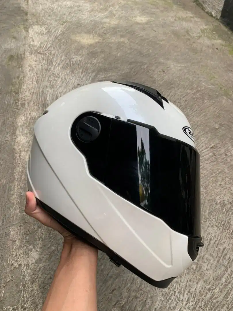 helm full face zeus 811