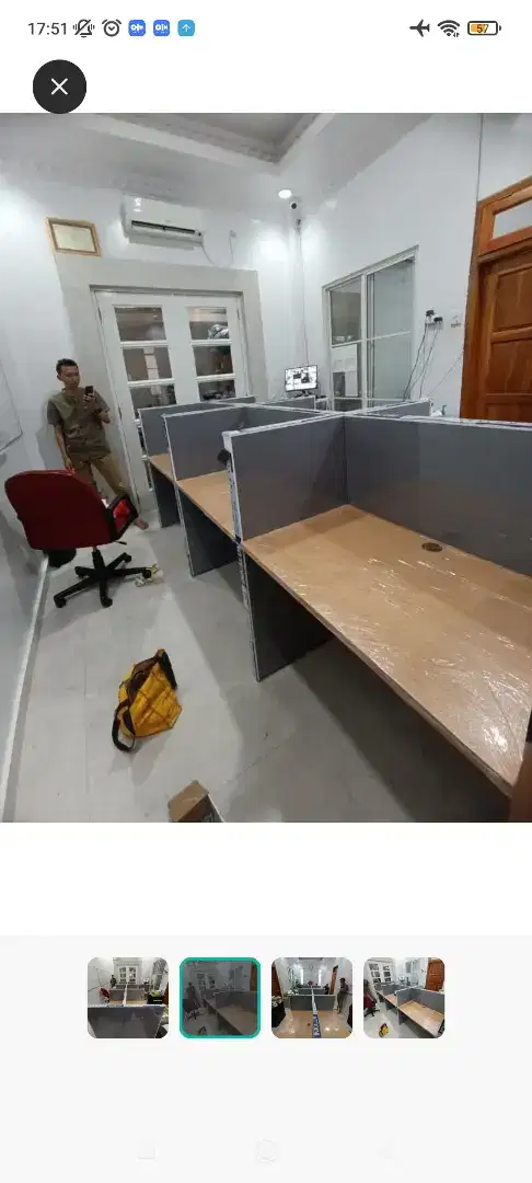 Meja kantor sekat full partisi
