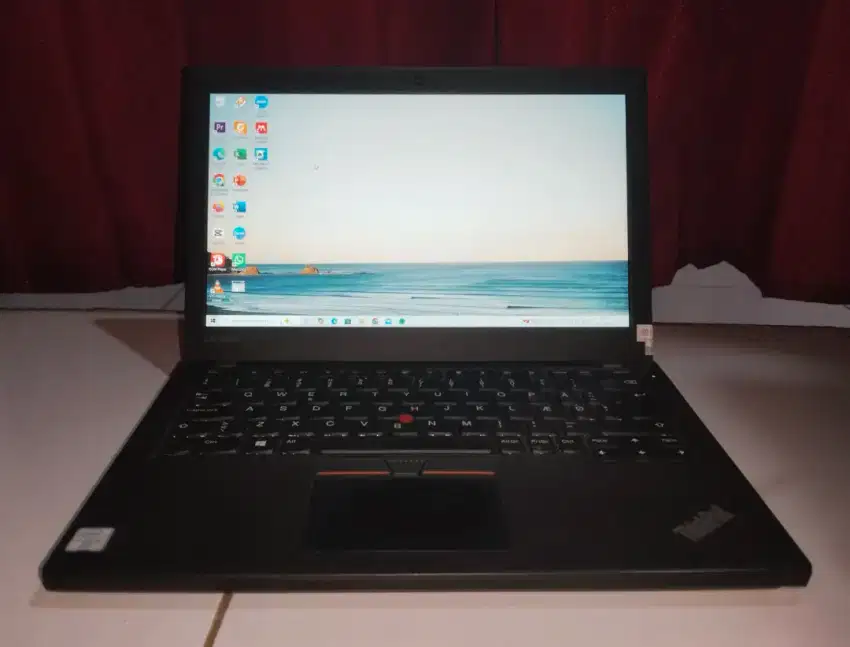 Lenovo Thinkpad X270 Core i5 6300U 8GB SSD 256GB - Black