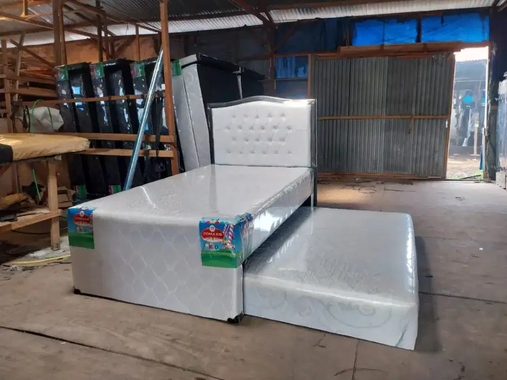 Bed Dorong Hilton 4 Kaki