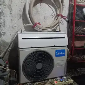 Midea 1/2 pk, BRG Kondisi masih Bagus