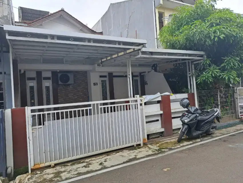 DI JUAL RUMAH BAGUS SIPA HUNI DI ANTAPANI DEKAT GRIYA ANTAPANI