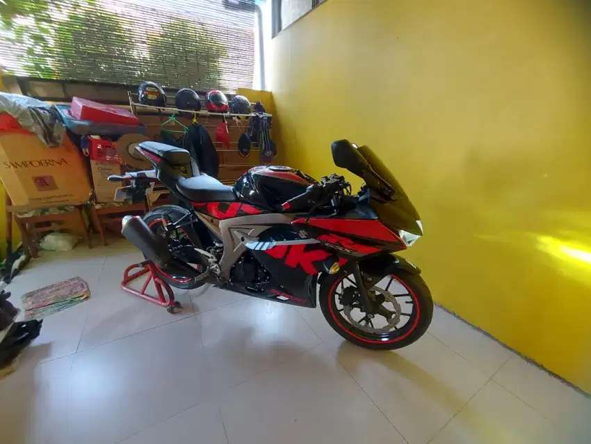 Dijual Suzuki GSXR 150 2017 (Barang Pemakai Tangan 1)