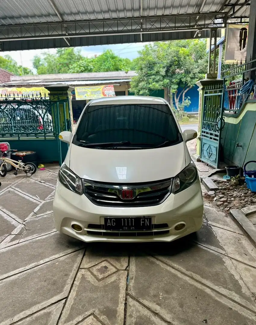 Honda Freed 2012 PSD