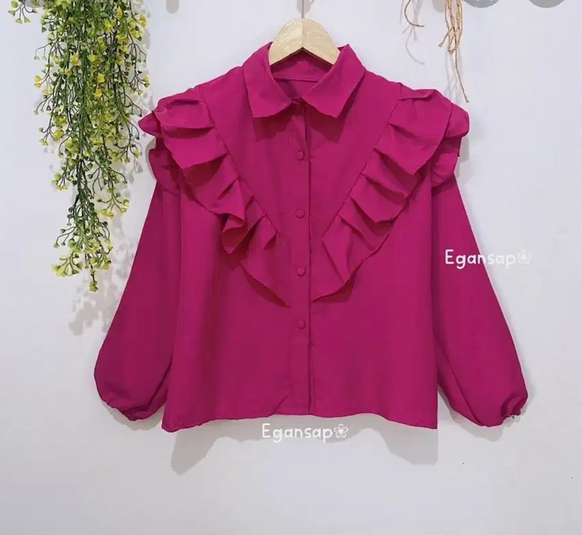 Atasan ruffle pink