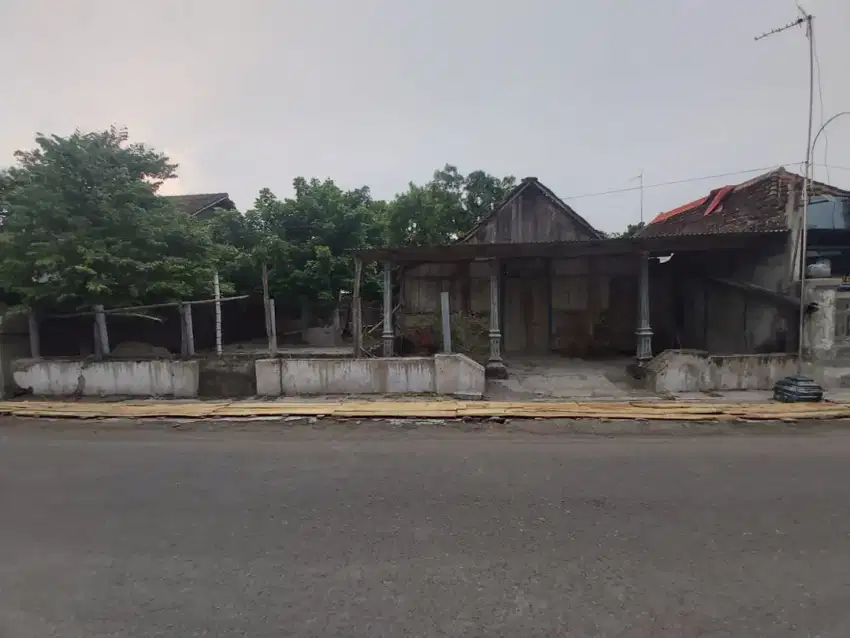 Dijual Tanah posisi Pinggir Jalan