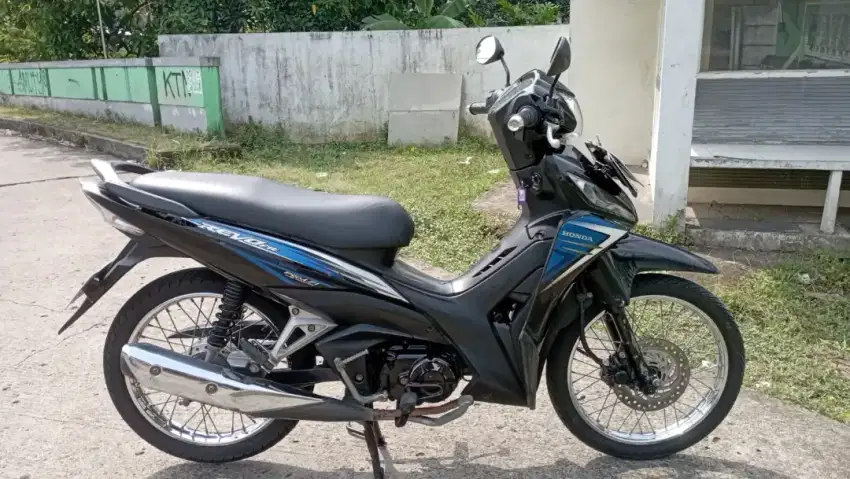 58@: PAJAK ON B TANGSEL REVO110 CC HITAM