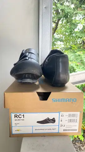 Sepatu Cleat Shimano RC1 SH-RC100 dan Pedal Shimano SPD SL PD-RS500