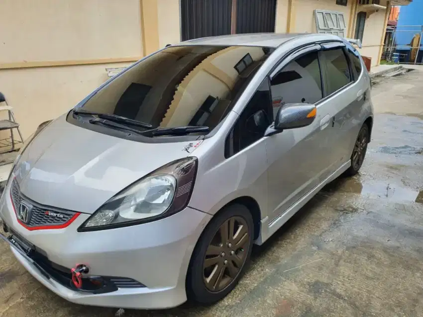 Honda Jazz RS GE8 AT - Triptonic 2010