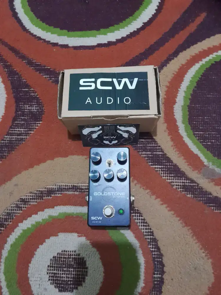 Efek Gitar Scw Audio Goldstone