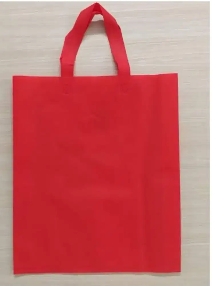 GODIE BAG SPUNBOND WARNA MERAH