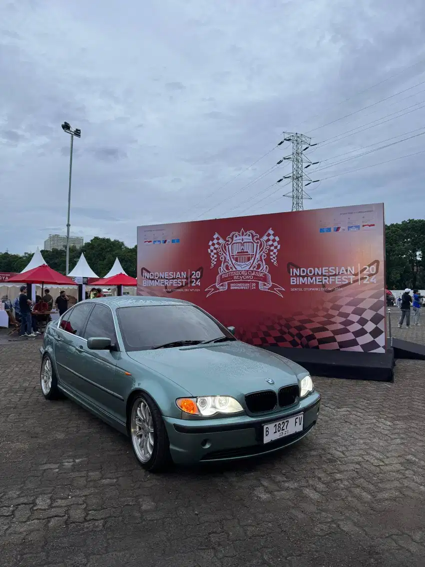 BMW 325i E46 2003 Green Hijau BMW E46 2002 M54B30 Engine 2002 Facelift