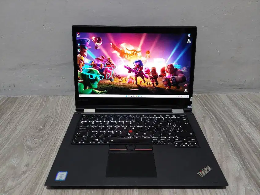 Laptop LENOVO THINKPAD YOGA 370 Core i7 Gen7 | SLIM TOUCHSCREEN