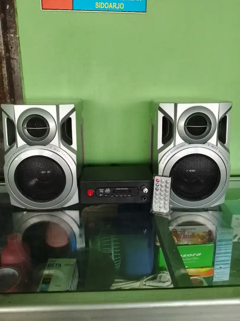 Mesin karaoke kamaran