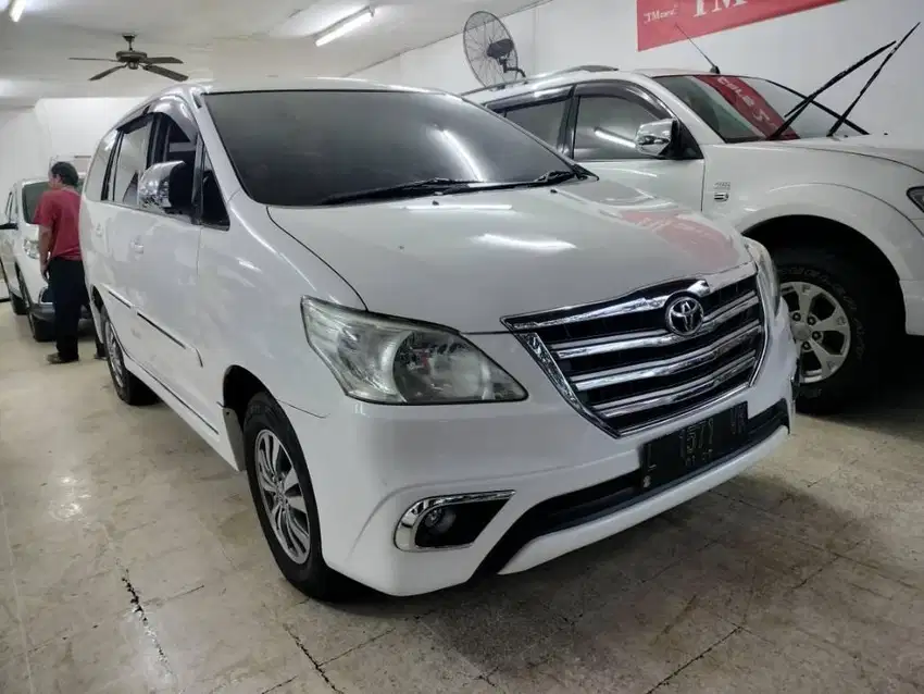 Toyota Innova Reborn 2.4 V Diesel Automatic/At 2018 Sangat Bagus