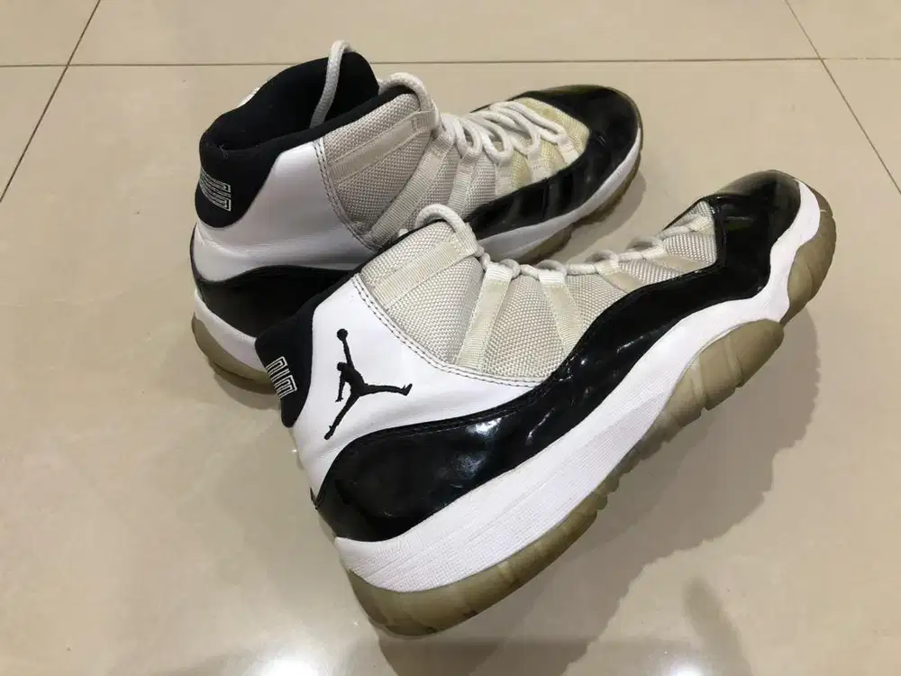 Nike Air Jordan XI Concord Rare