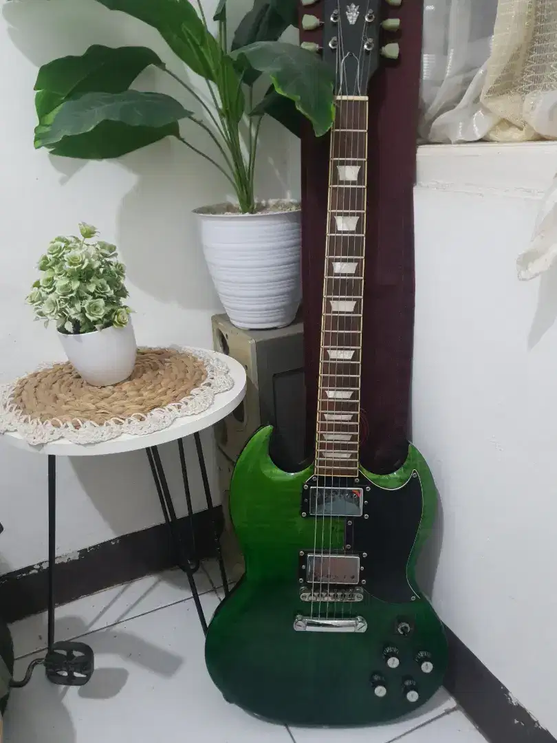 Gitar Gibson SG standard  ( High Quality )