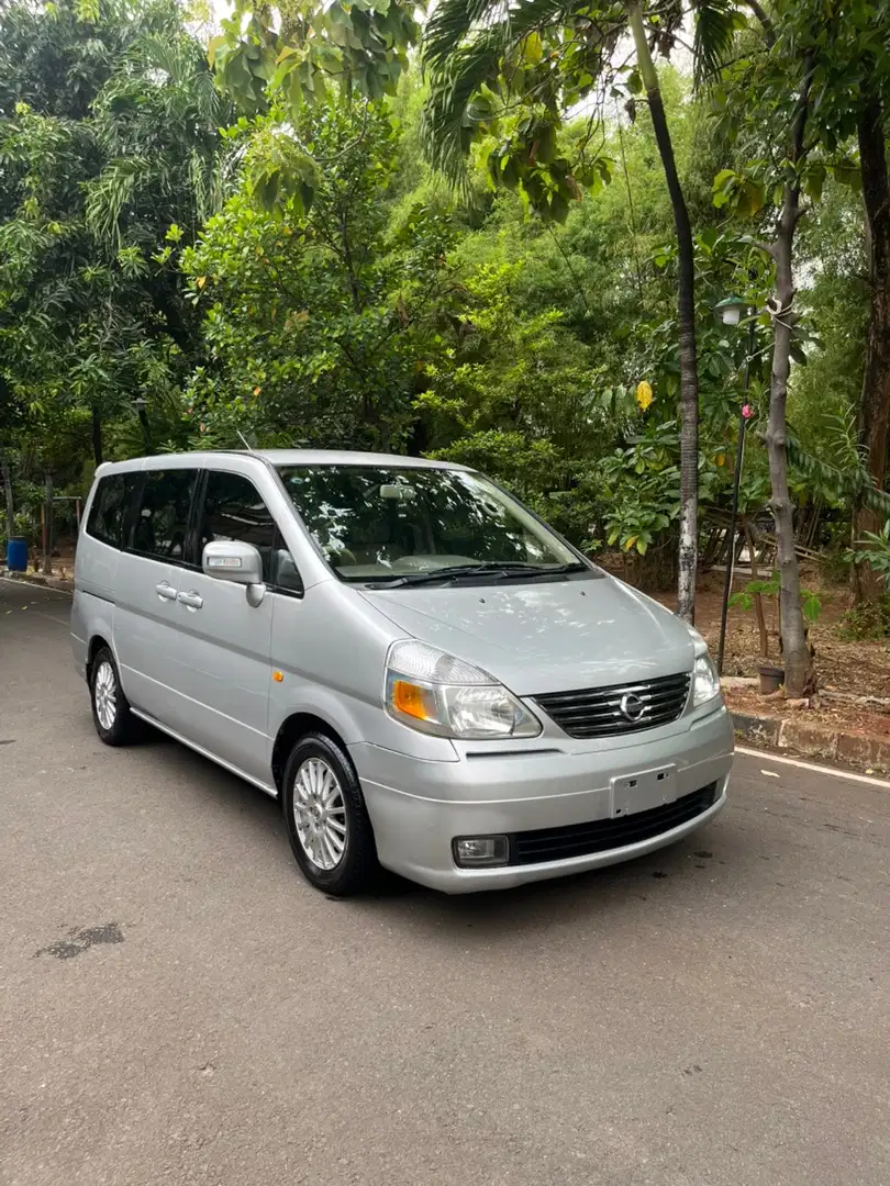 Nissan Serena 2009 Bensin