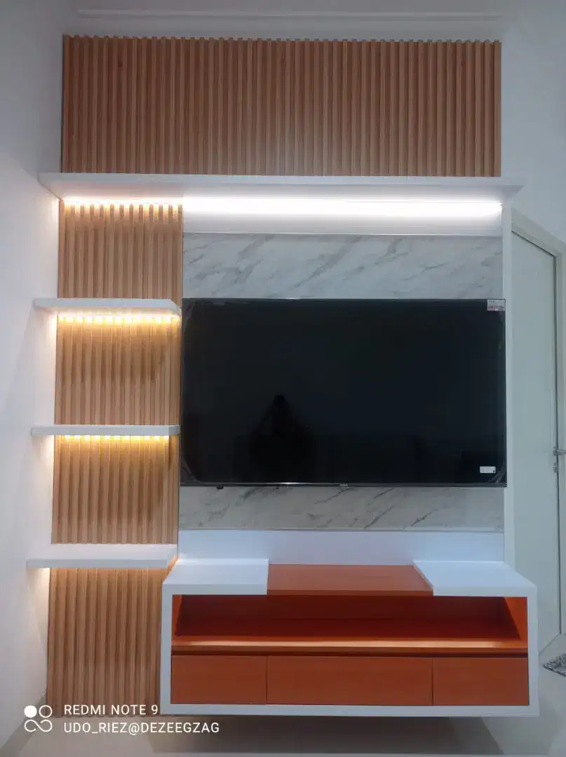 Backdrop tv , Cabinet tv minimalis , Kitchen set