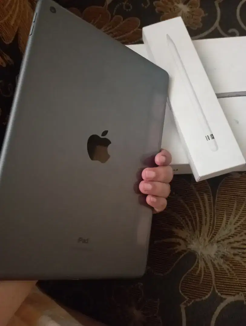 *AMBIL SEMUA* Ipad 8 32gb + apple pencil gen 1