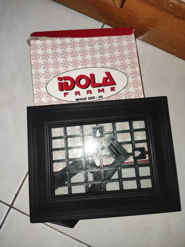 Tempat/Bingkai Foto 3R