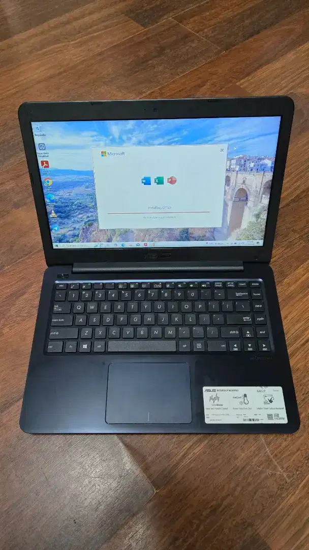 Jual Laptop Asus 14 inch