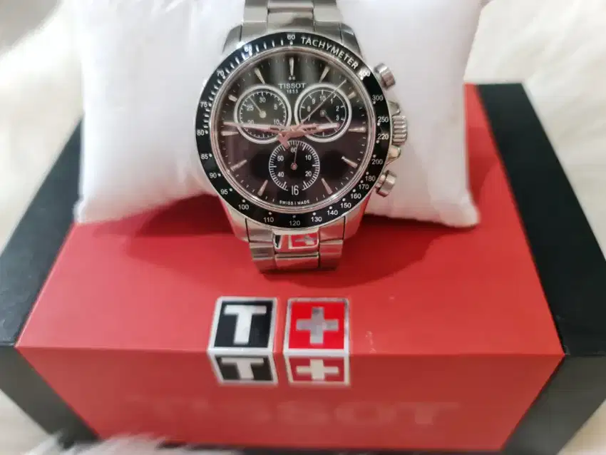 Jam tangan tissot 100% ori preloved