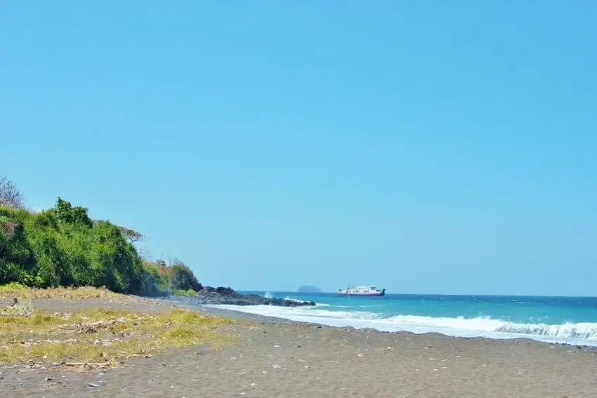 Tanah los pantai padang bay karangasem view pulau nusa penida