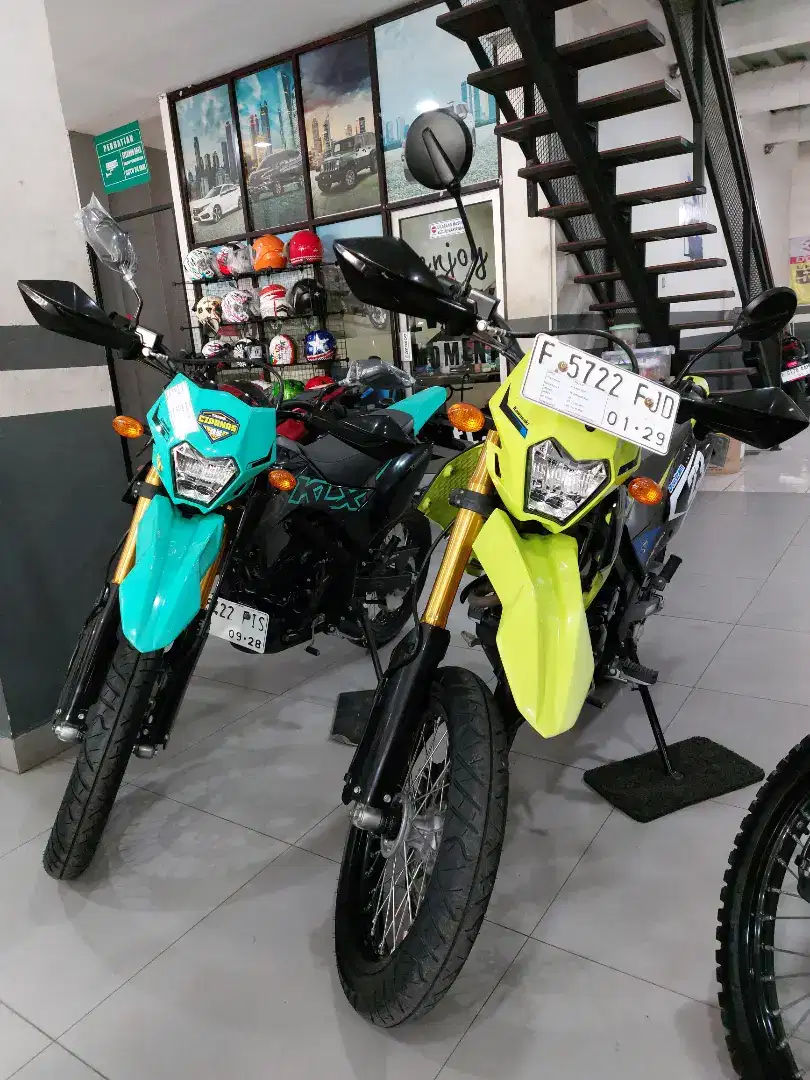 KLX 150 SM KM LOW, OBRAL TAHUN BARU