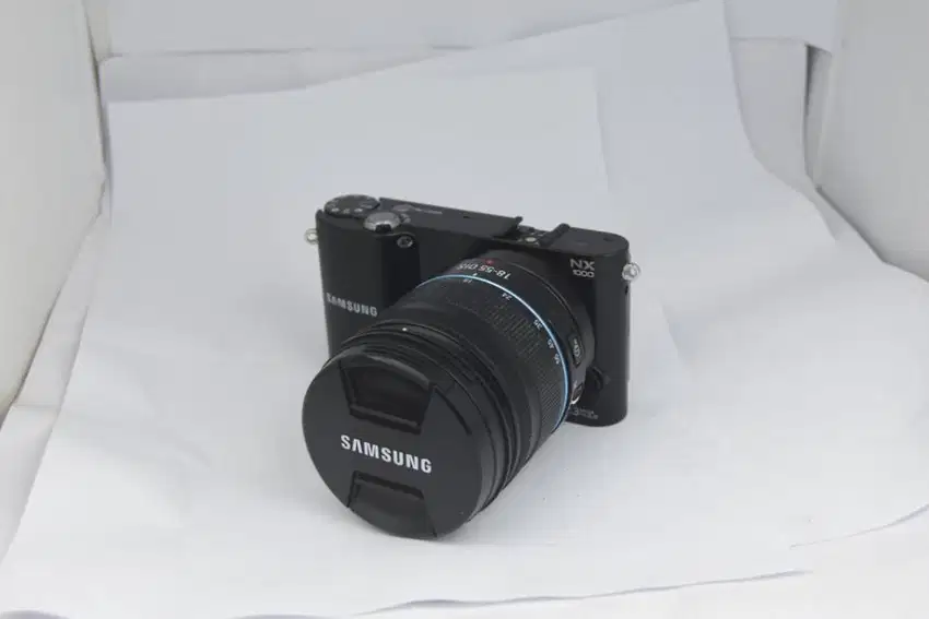 Kamera Mirrorless Samsung nx1000