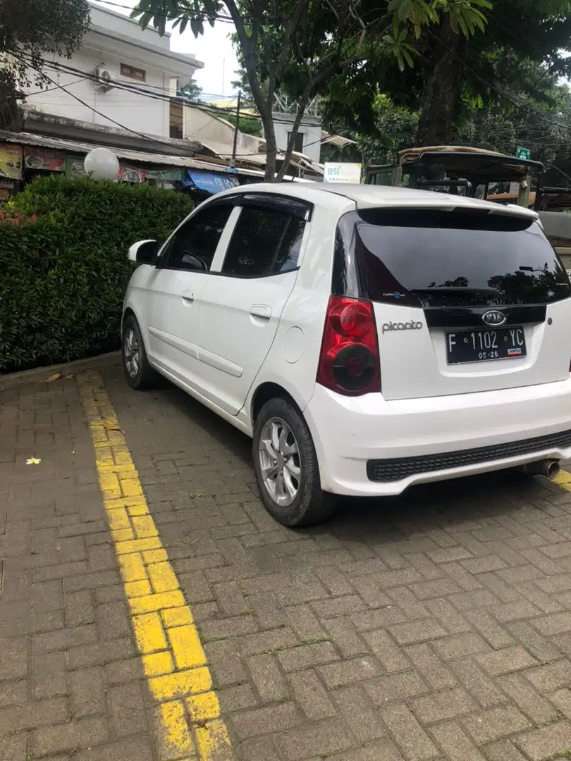 Kia Picanto 2011 Bensin