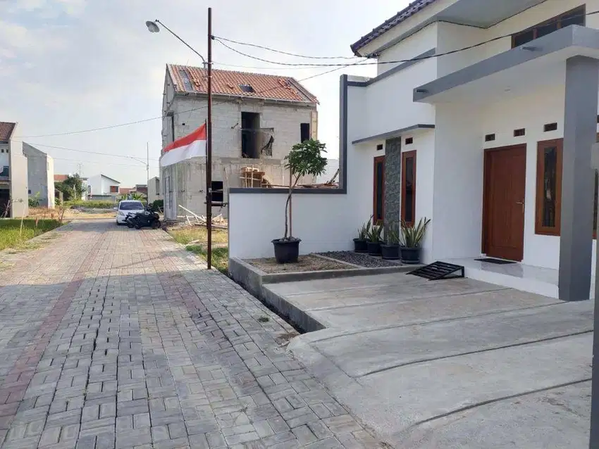 Tanah Kavling/Rumah Pesan Bangun Dalam Perumahan Cluster Banyuanyar.