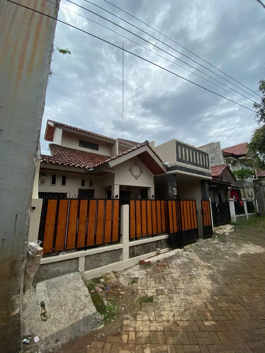 Rumah Di Kontrakan 2 Lantai 3 Kamar