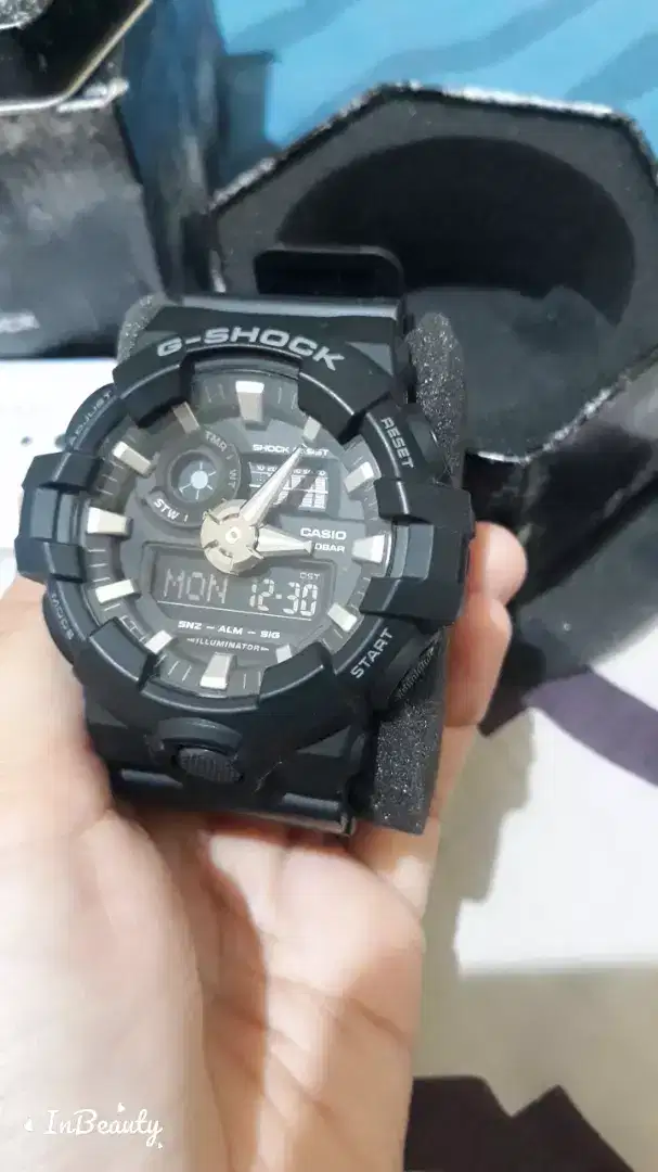 Jam Casio G-shock Digital GA-700-1BDR