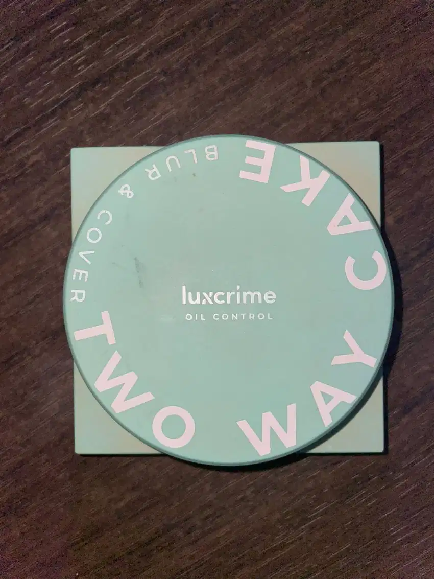 Luxcrime Oil Control Blur & Cover two way cake 8.5g