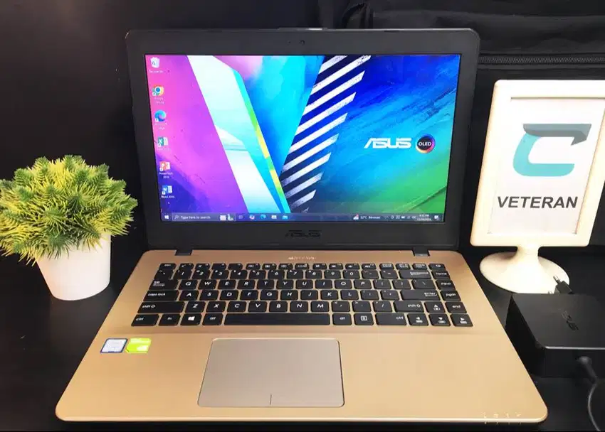 Laptop Asus VivoBook core i5 Dual VGA Nvidia Full HD IPS Ngebut