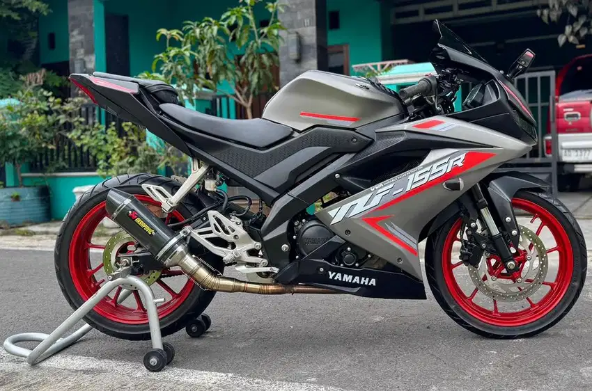 Yamaha R15 V3 VVA USD Plat AD