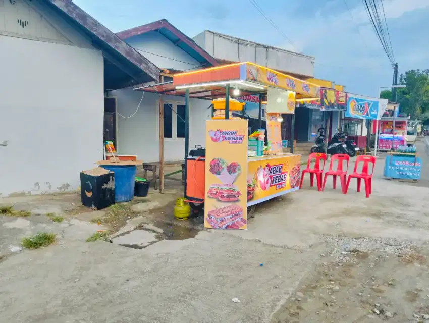 Loker wanita jualan kebab burger roti bakar