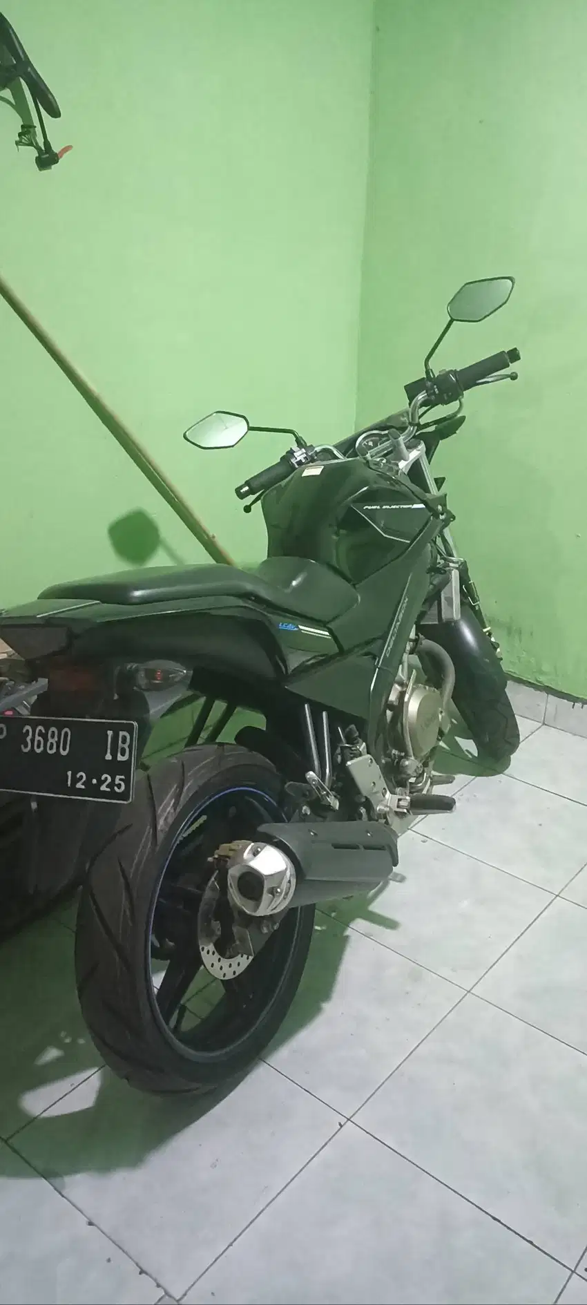 VIXION HITAM 2015 ISTIMEWA