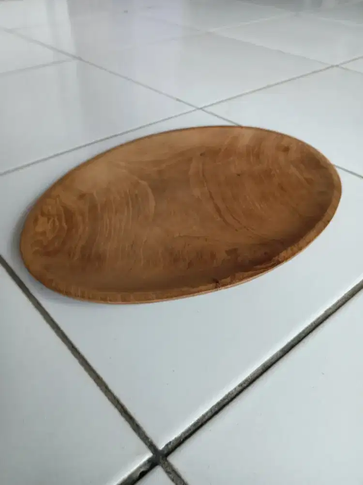 Piring Oval dari kayu Jati