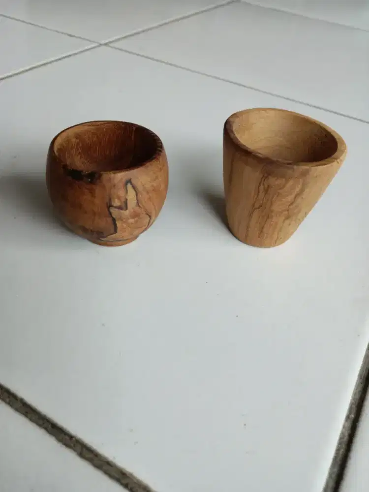 2 Sloki dari kayu Jati