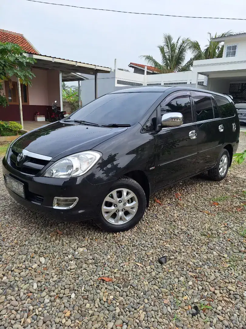 Kijang Innova 2005 Tipe V