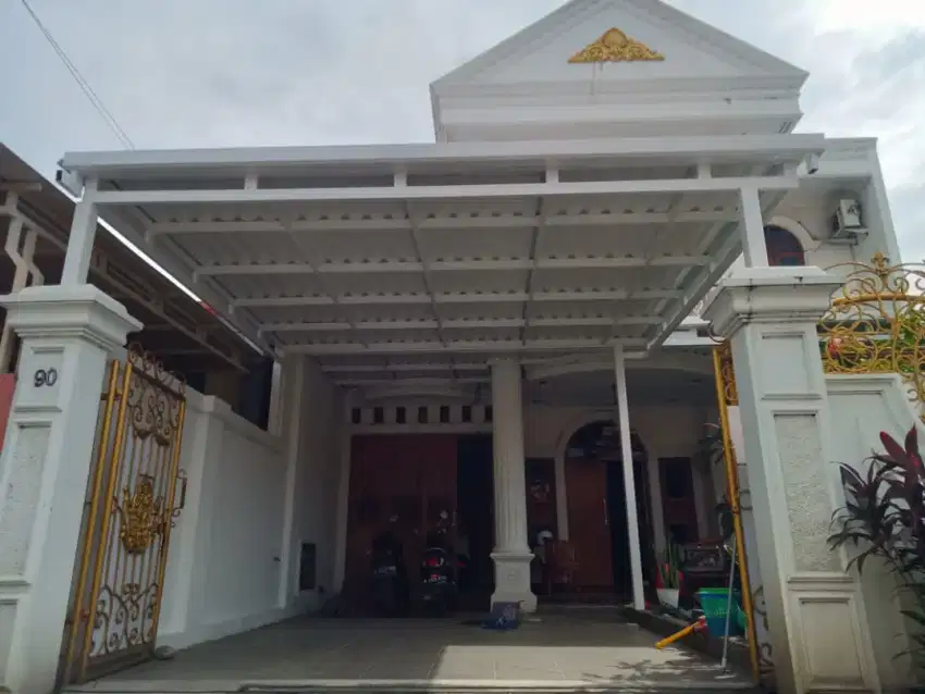 Kanopi atap alderon rongga